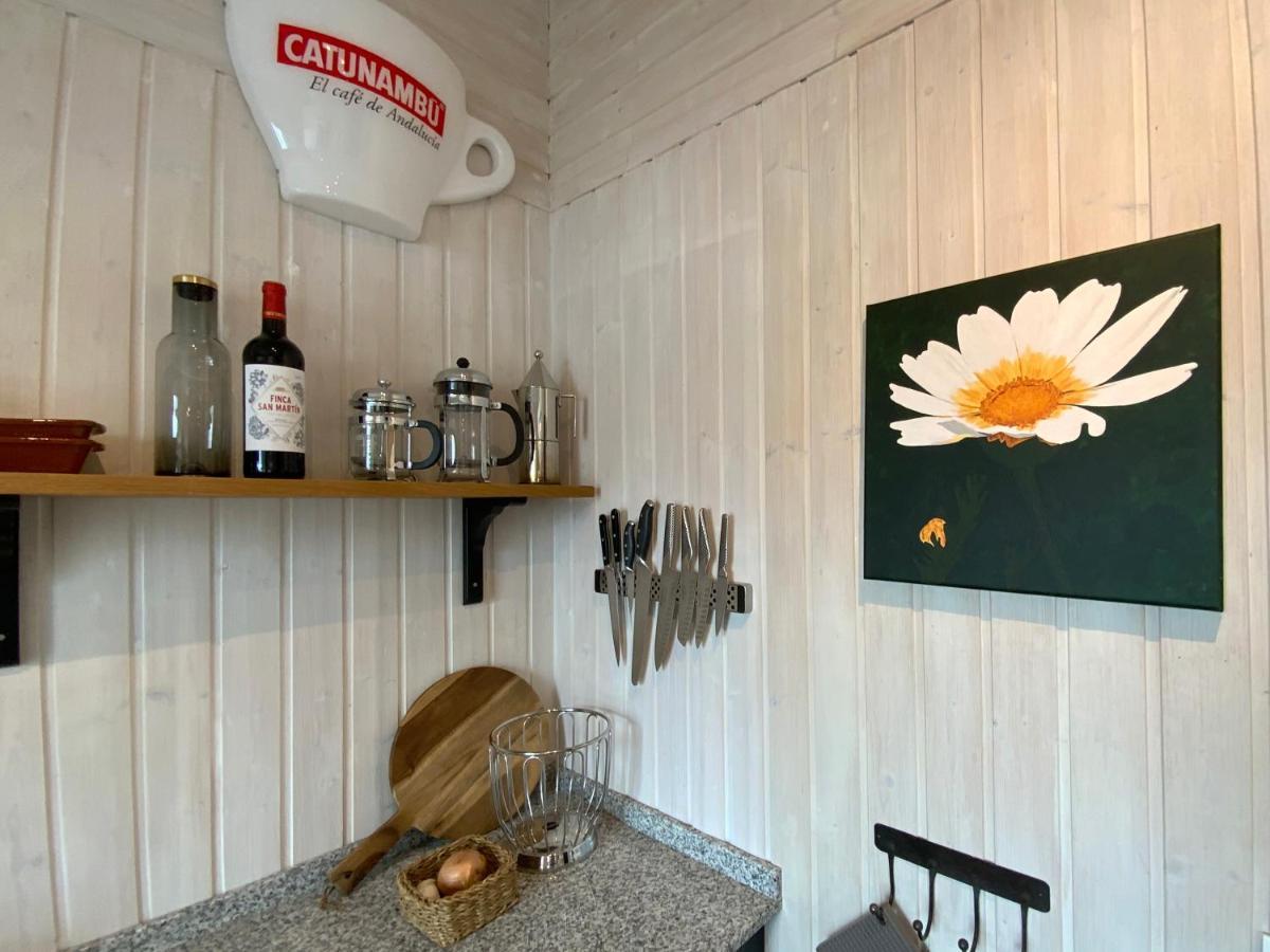 Bakkakot Lake Side Lodge Селфос Екстериор снимка