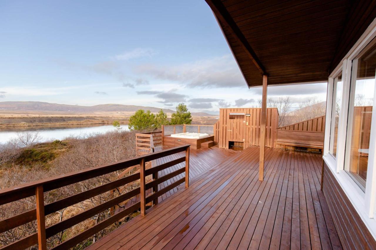 Bakkakot Lake Side Lodge Селфос Екстериор снимка
