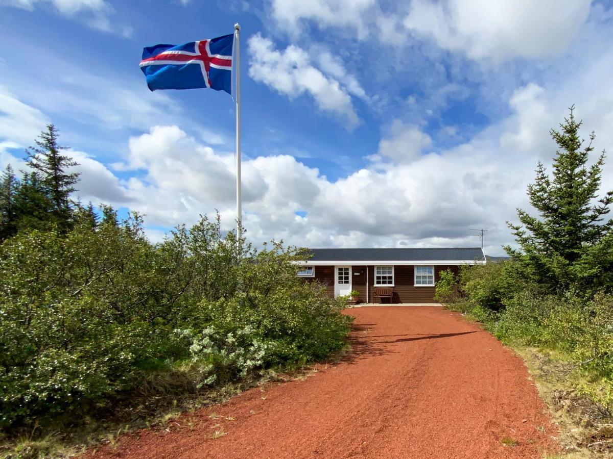 Bakkakot Lake Side Lodge Селфос Екстериор снимка